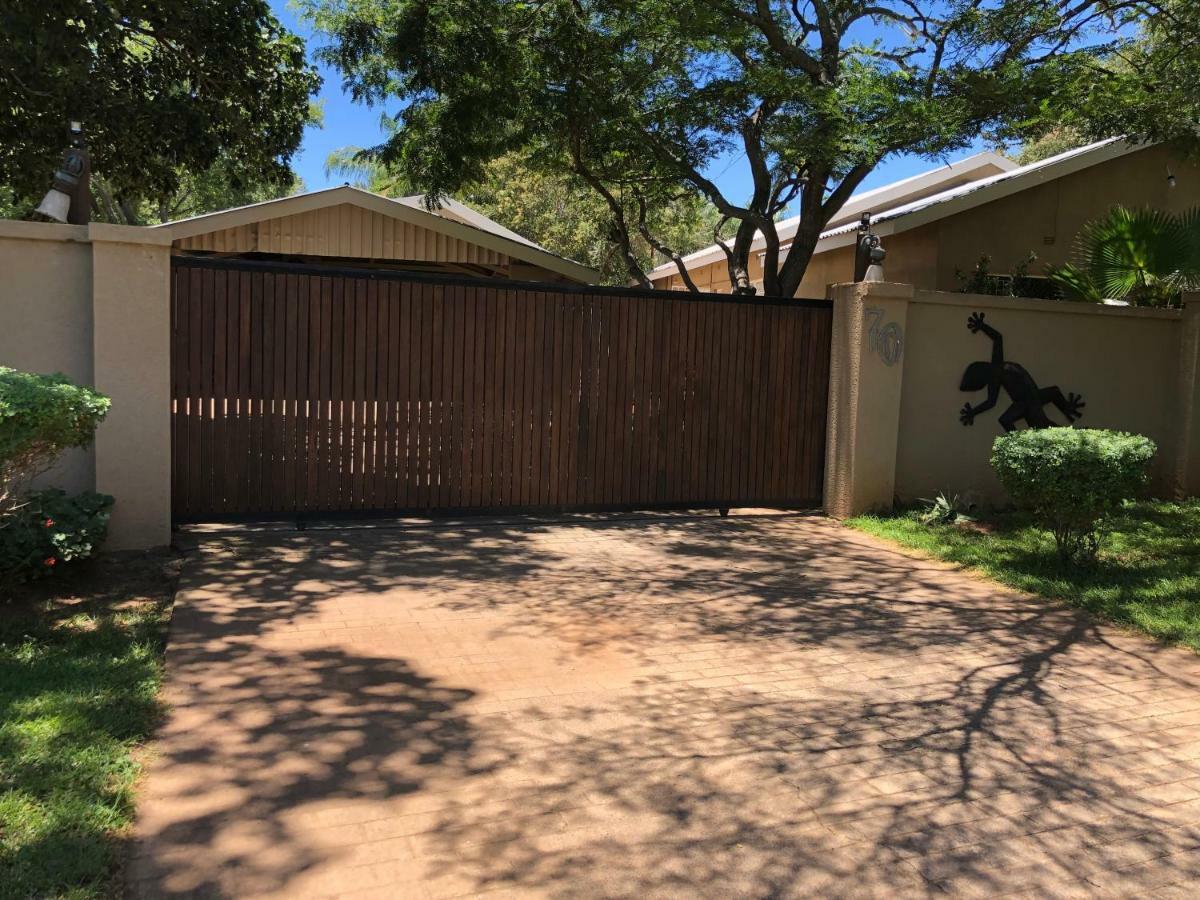 Gecko Cottages Hectorspruit Exterior photo